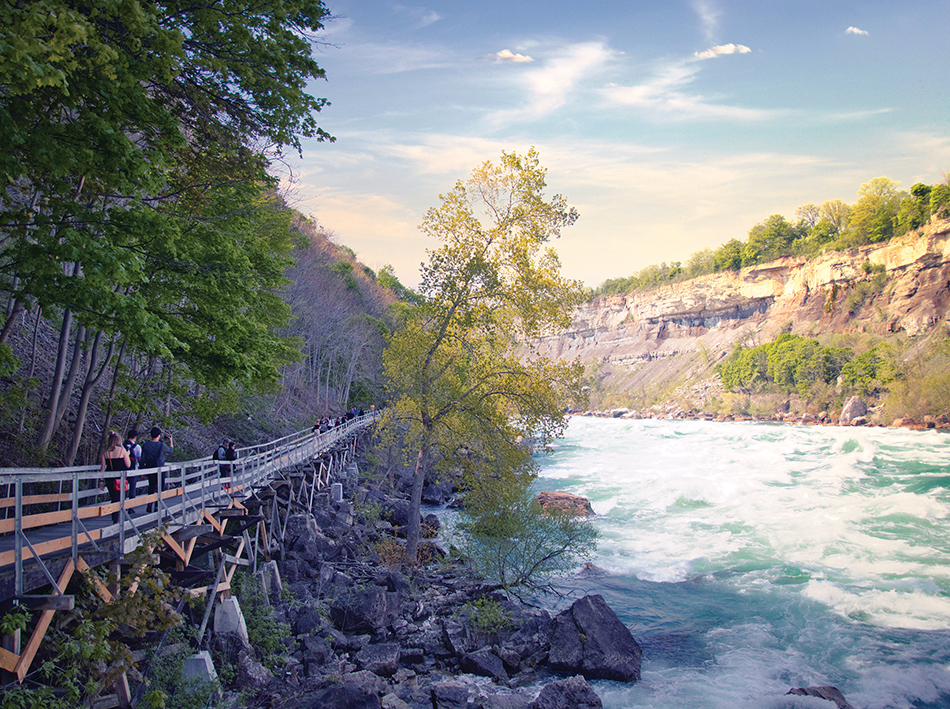 Photo: Niagara Falls Tourism