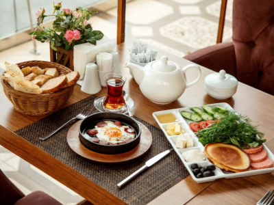 Indian tourists are more likely to choose breakfast-inclusive hotel reservations