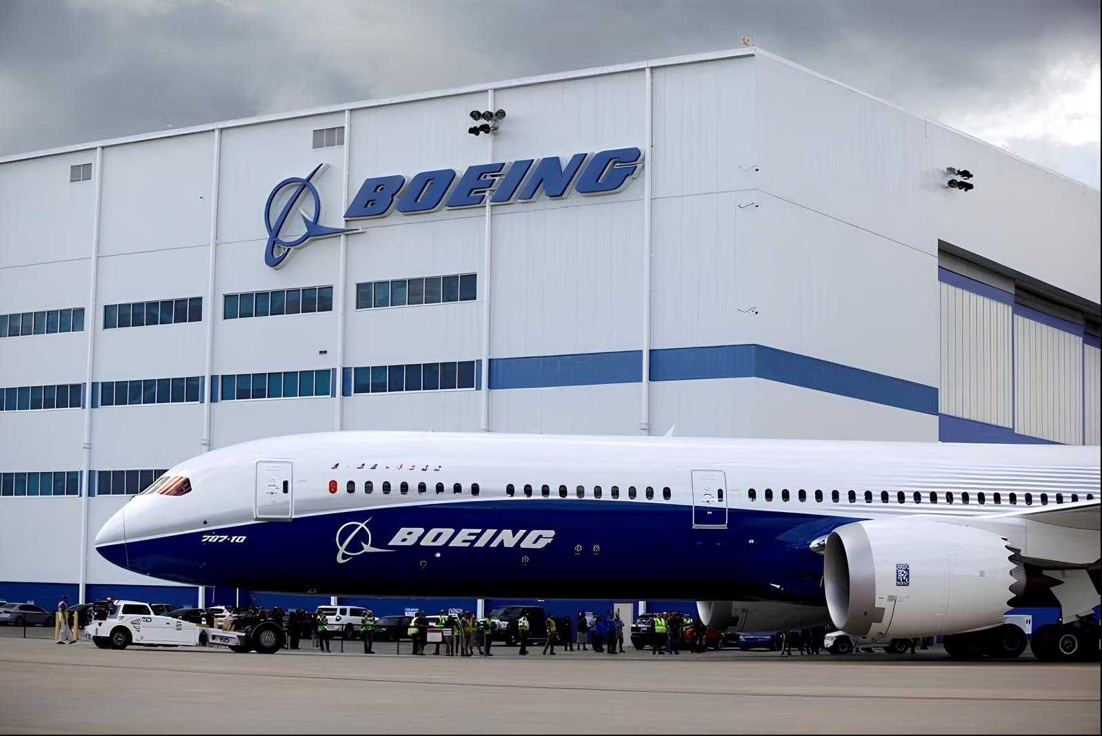 Boeing, NASA, United Airlines To Test SAF Benefits with Air-to-Air