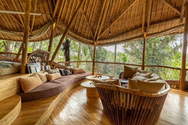 Eco Bamboo House: Abiansemal, Indonesia