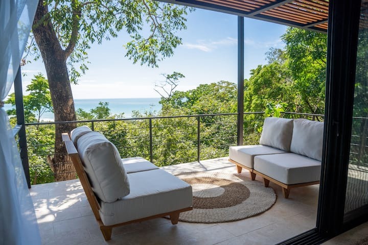 Ocean View Villa: Santa Teresa Beach, Costa Rica